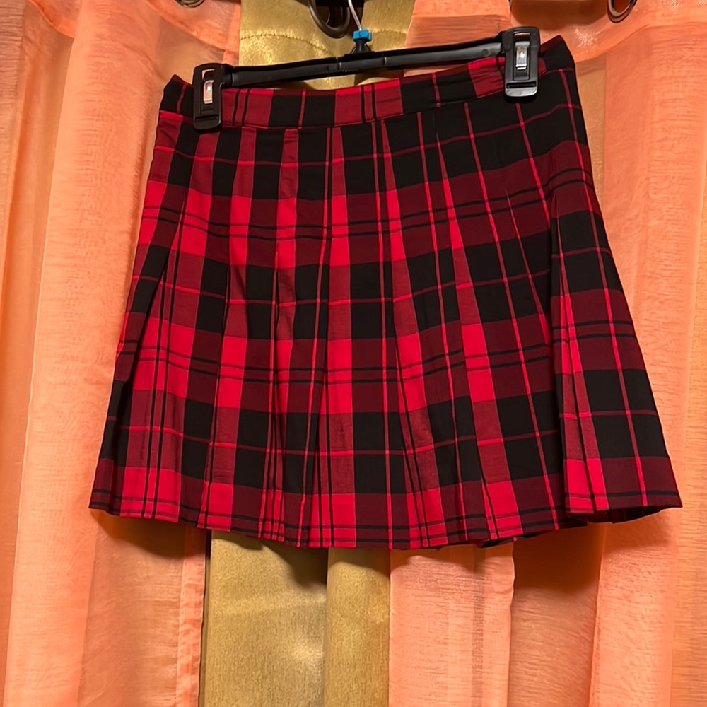 red checkered mini skirt